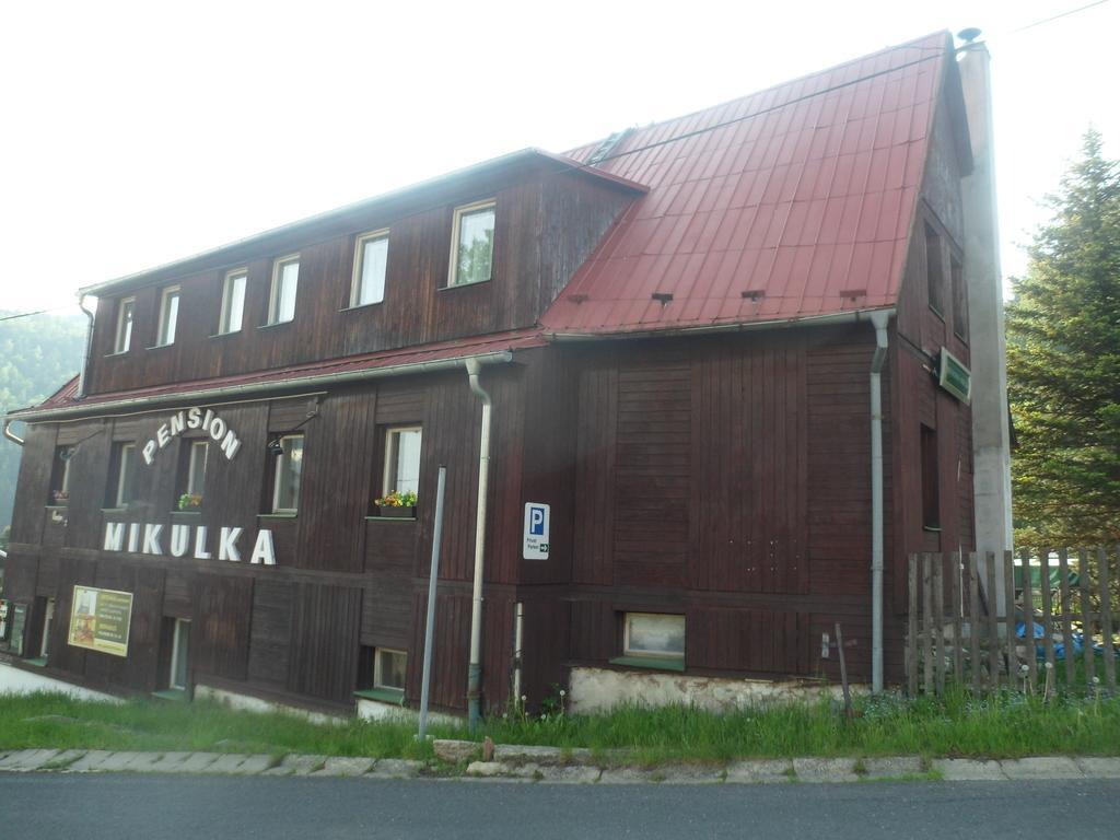 Pension Mikulka Mikulov v Krusnych Horach Bagian luar foto